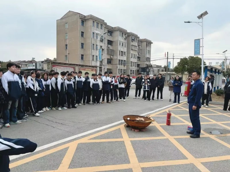 岳陽市江南通信職業(yè)技術學校有限公司,岳陽江南學校,岳陽江南通信學校,岳陽職業(yè)學校